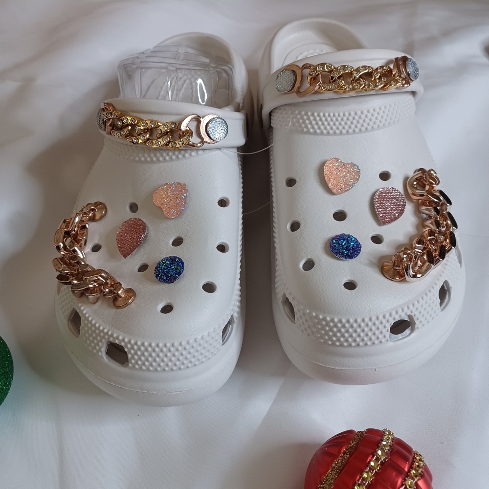 White Costum sandals Crog Style , size 7 in women's unbranded